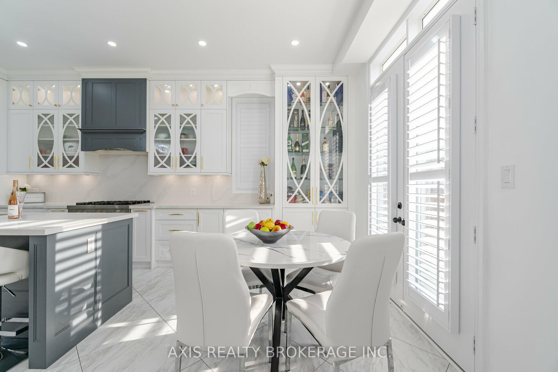 Photo 11 of 65 Bellefond Street, Vaughan, Kleinburg — HOMEH