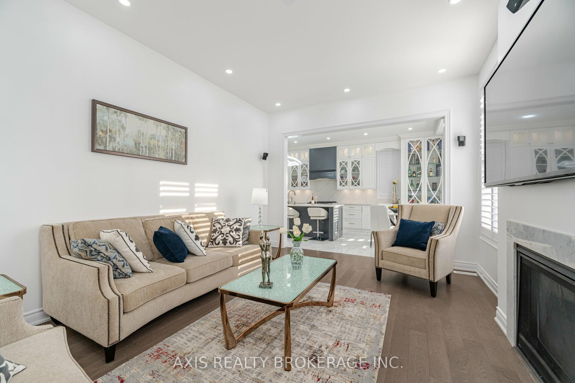 Photo 14 of 65 Bellefond Street, Vaughan, Kleinburg — HOMEH
