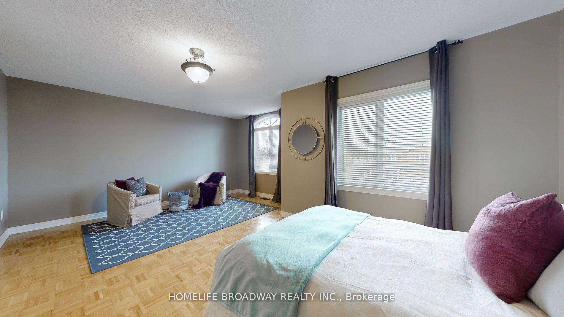 Photo 21 of 31 Corkwood Crescent, Vaughan, Maple — HOMEH