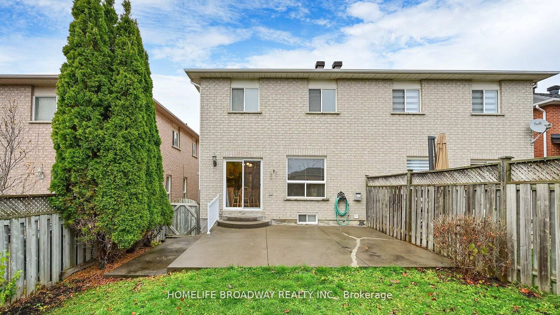 Photo 37 of 31 Corkwood Crescent, Vaughan, Maple — HOMEH