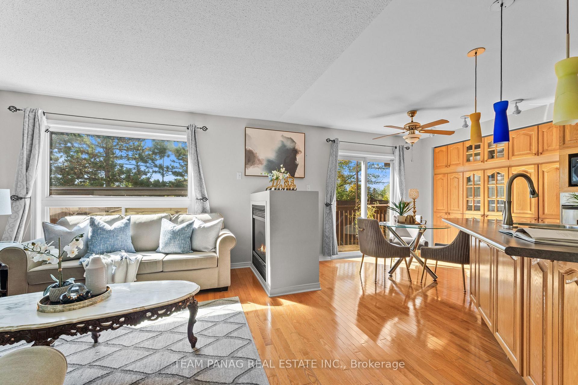 Photo 9 of 80 Saintsbury Crescent, Brampton, Sandringham-Wellington — HOMEH