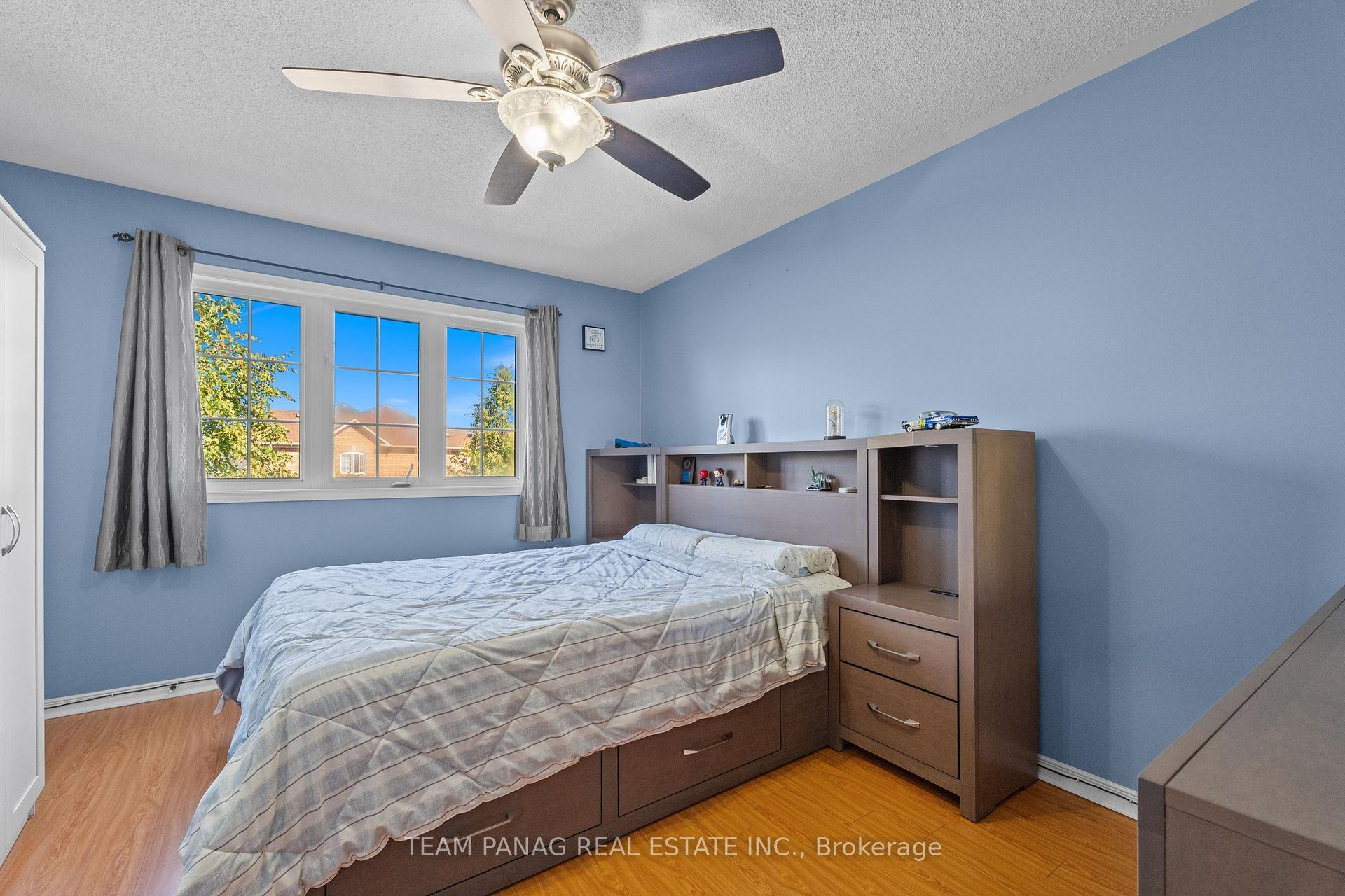 Photo 28 of 80 Saintsbury Crescent, Brampton, Sandringham-Wellington — HOMEH