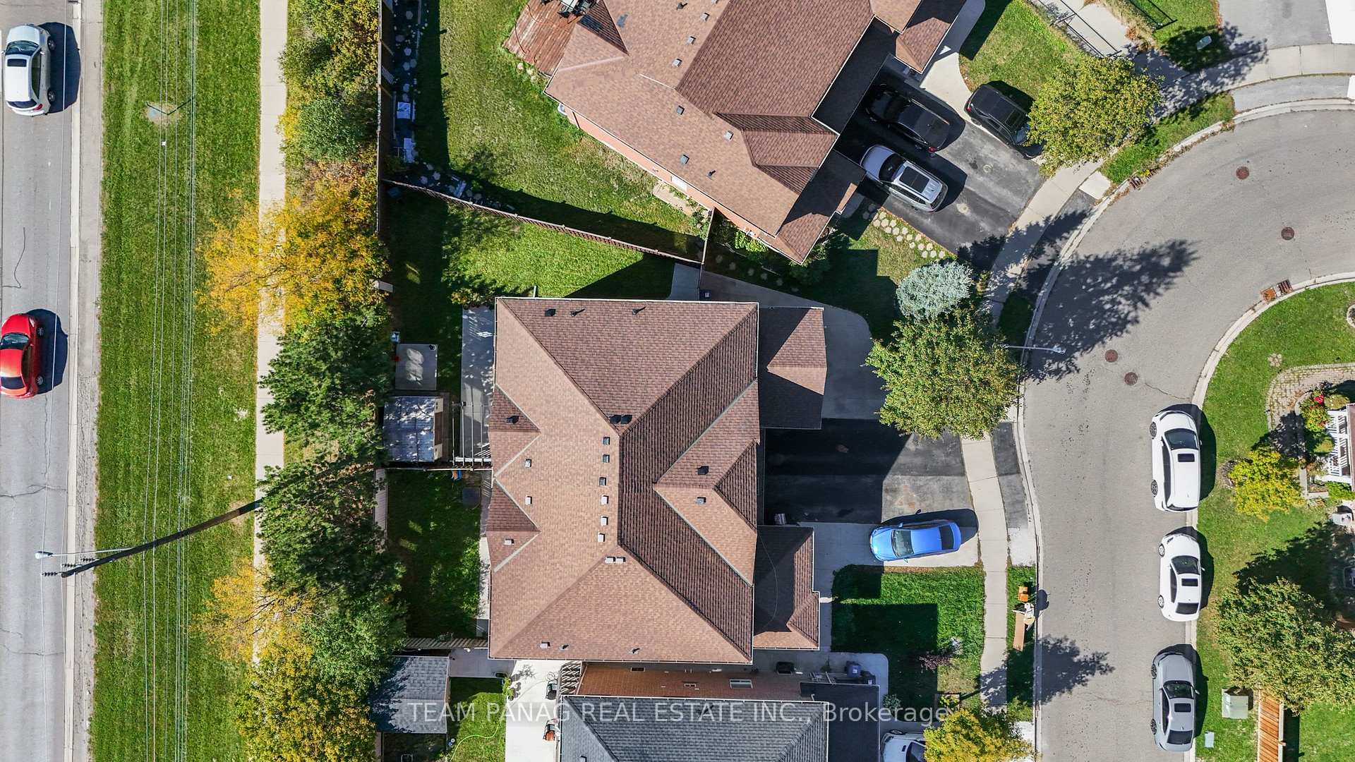 Photo 34 of 80 Saintsbury Crescent, Brampton, Sandringham-Wellington — HOMEH