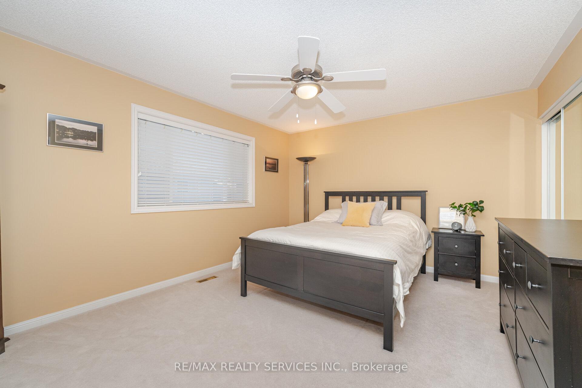 Photo 28 of 112 Sweetwood Circle, Brampton, Fletcher's Meadow — HOMEH