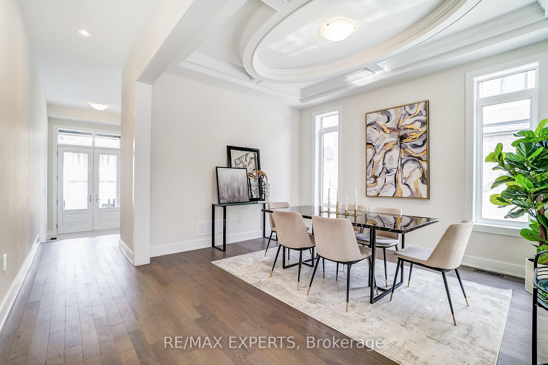 Photo 7 of 223 Factor Street, Vaughan, Kleinburg — HOMEH