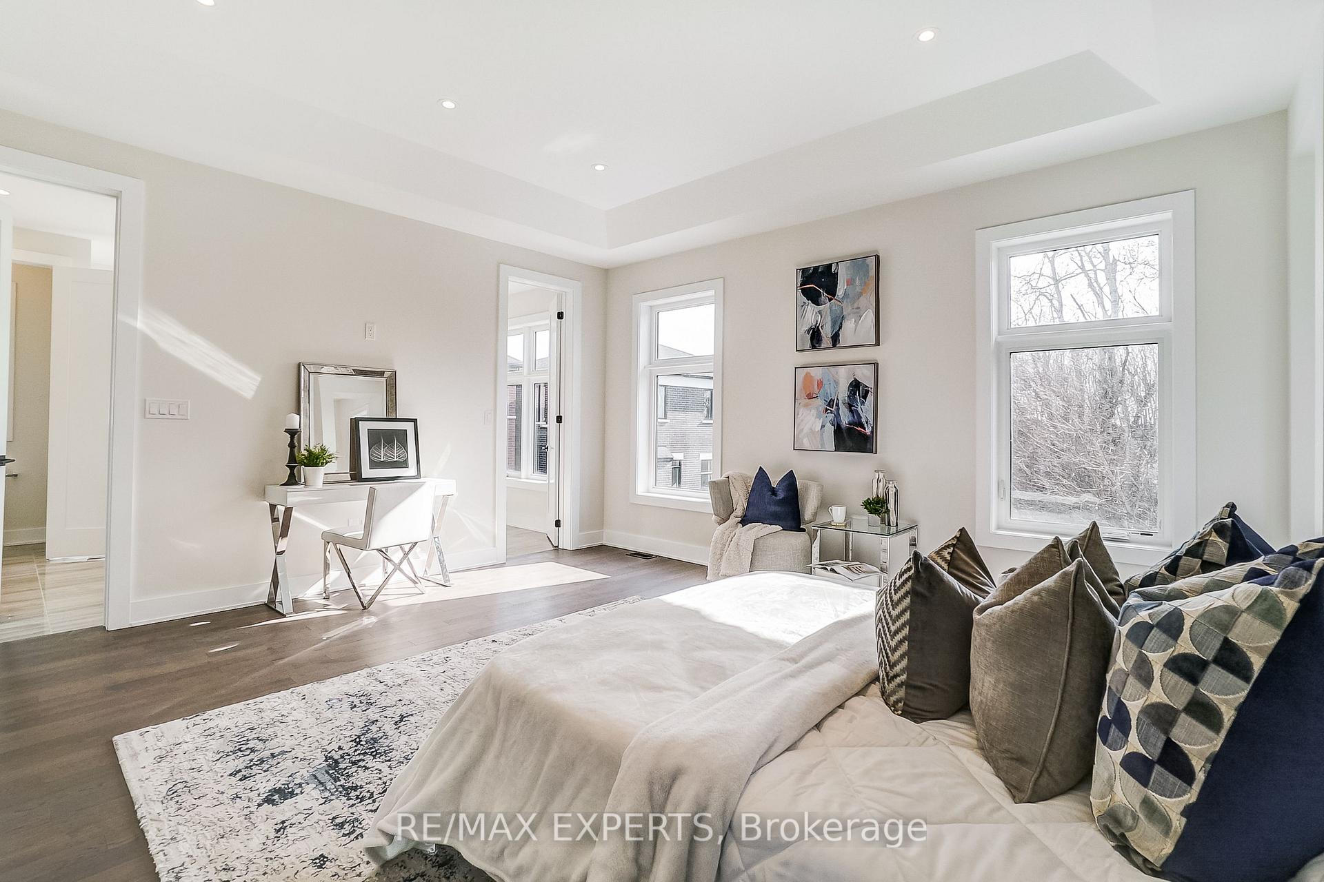 Photo 20 of 223 Factor Street, Vaughan, Kleinburg — HOMEH
