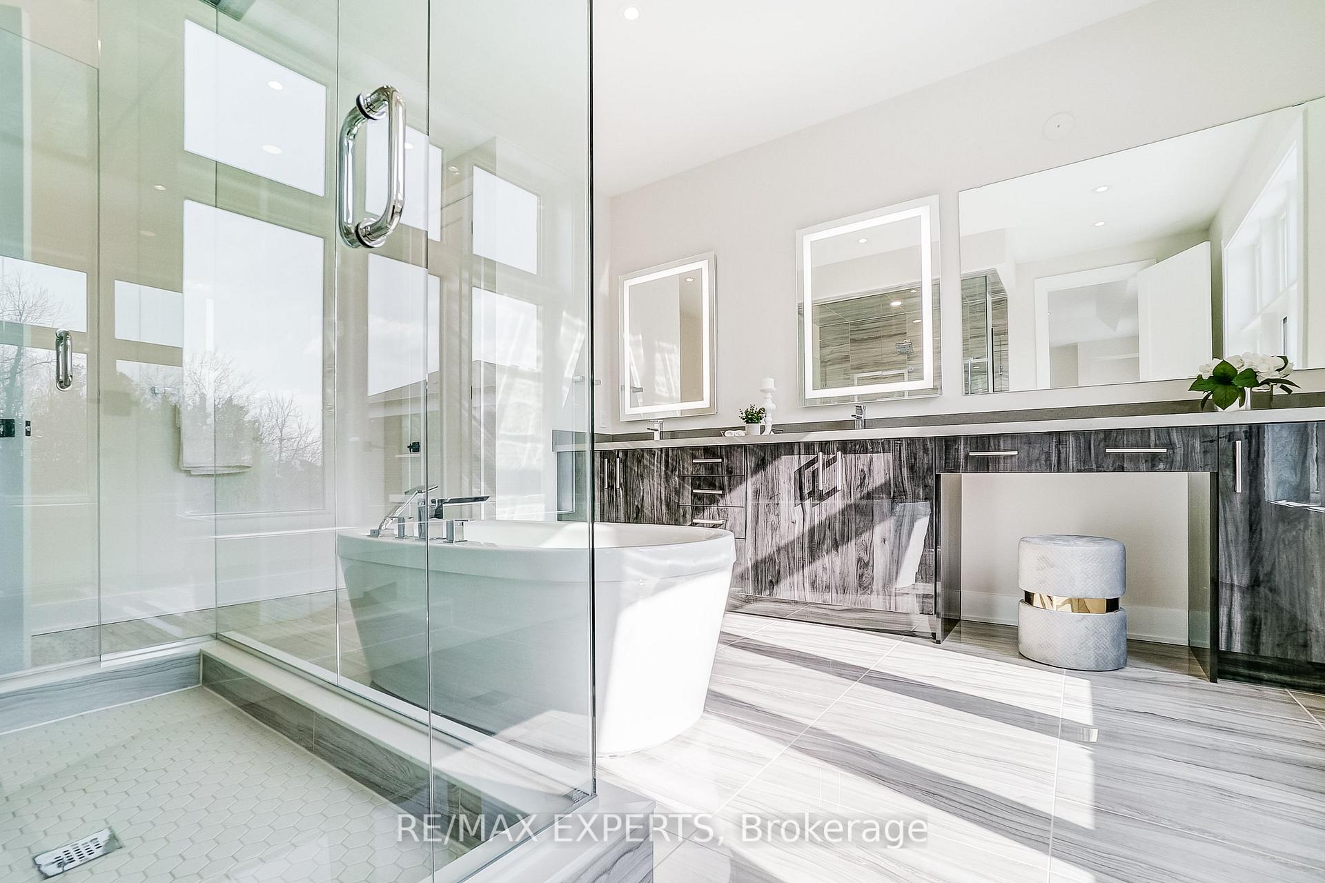 Photo 24 of 223 Factor Street, Vaughan, Kleinburg — HOMEH