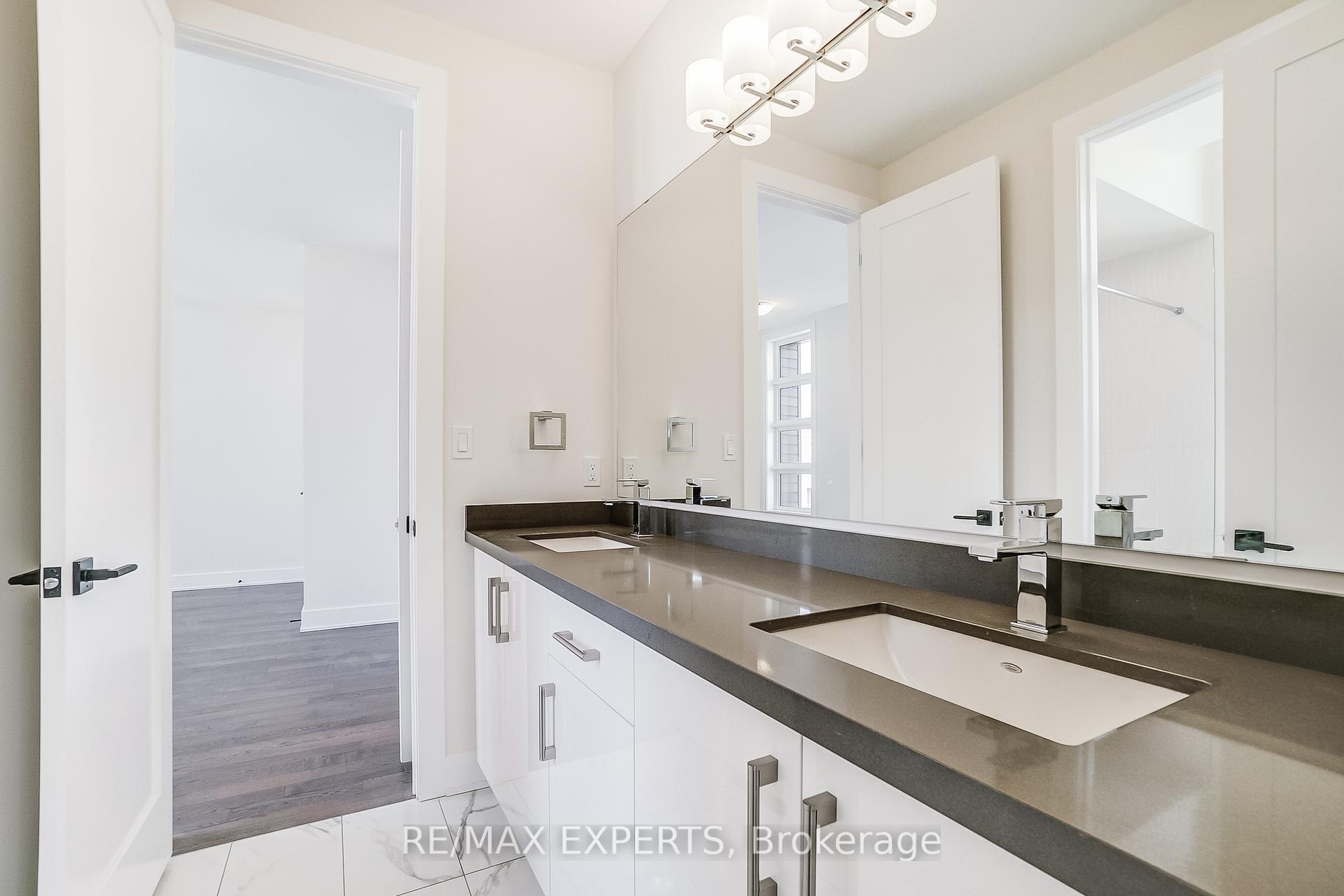Photo 28 of 223 Factor Street, Vaughan, Kleinburg — HOMEH