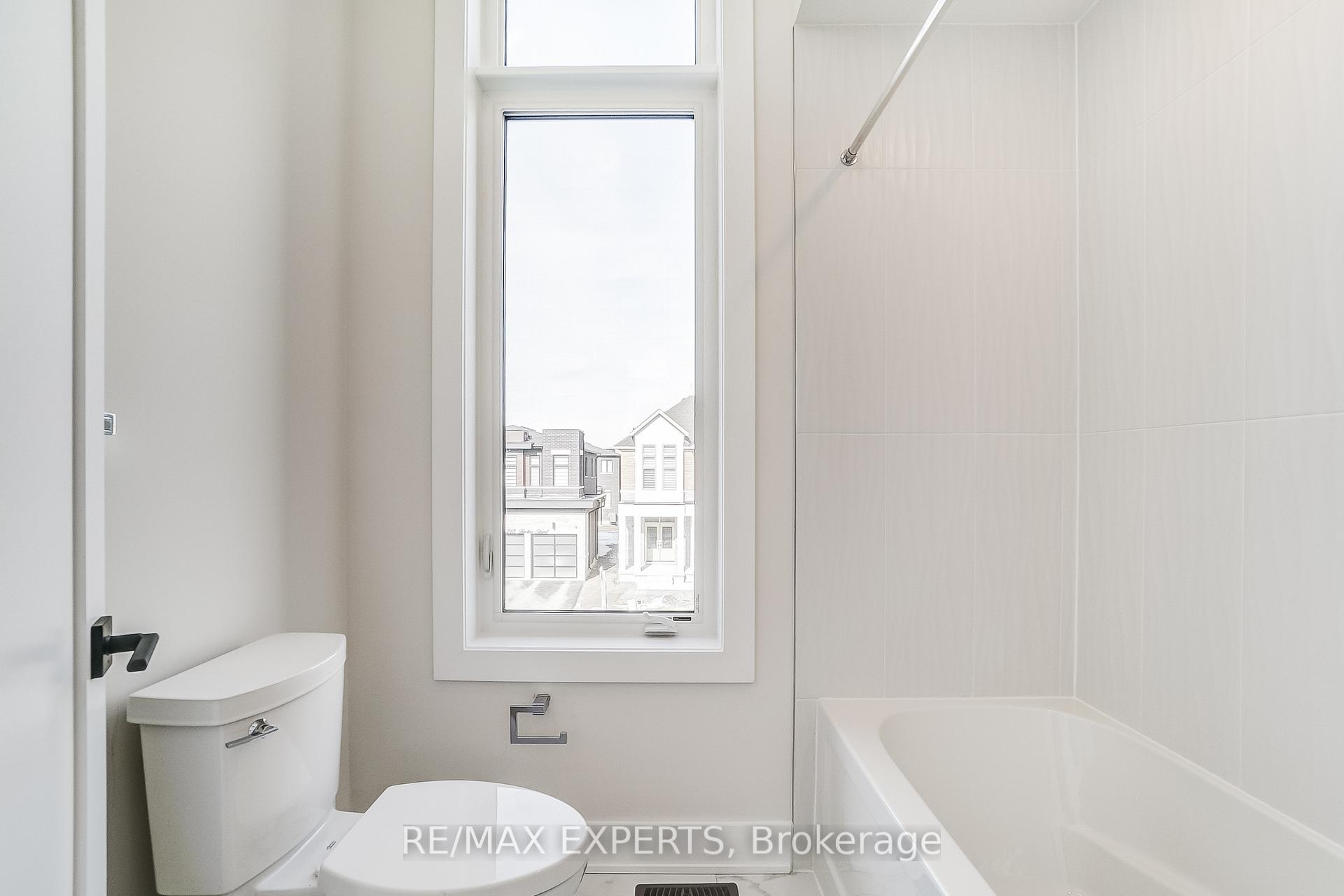Photo 29 of 223 Factor Street, Vaughan, Kleinburg — HOMEH