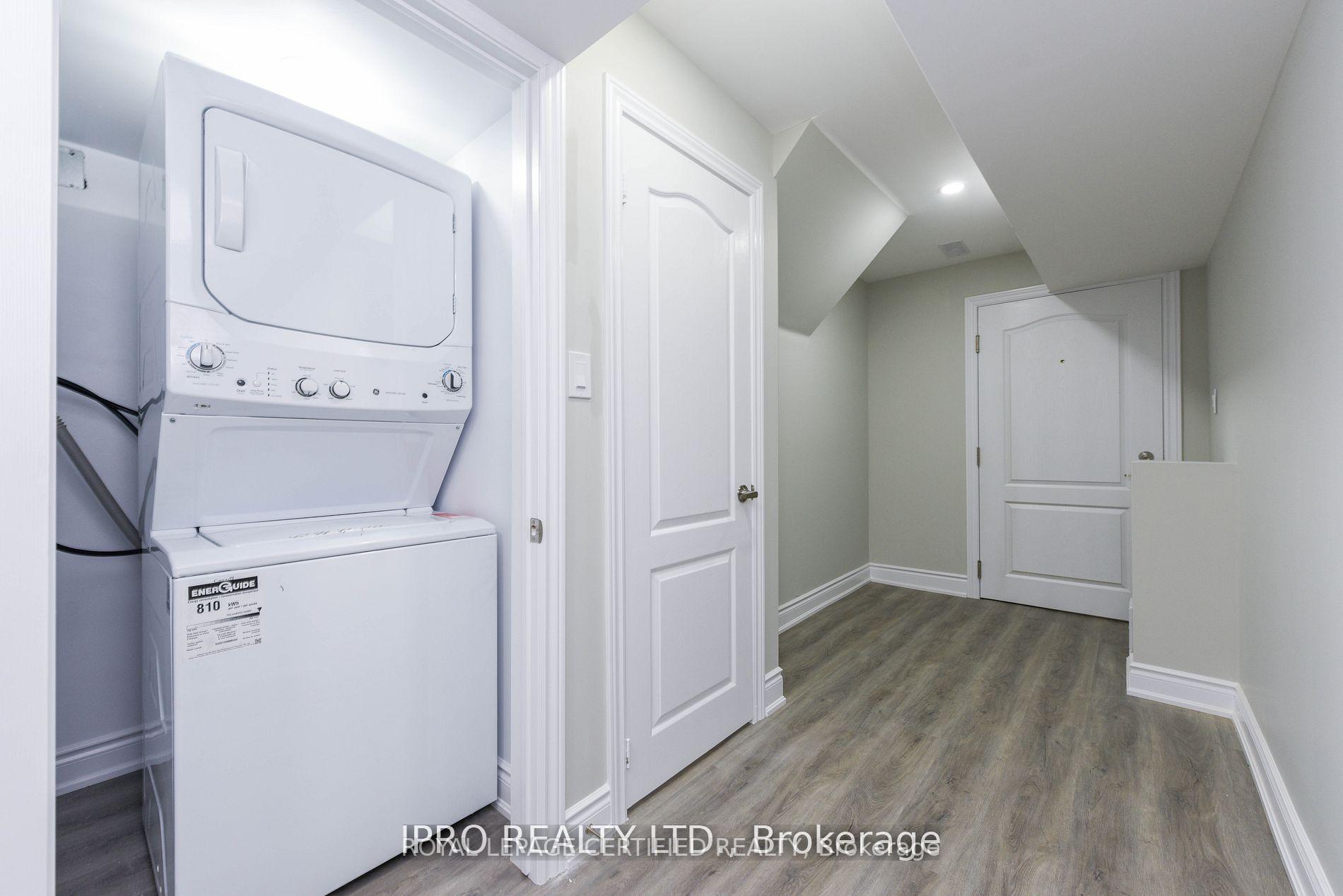 Photo 10 of Unit Basement, 69 Vezna Crescent, Brampton, Credit Valley — HOMEH
