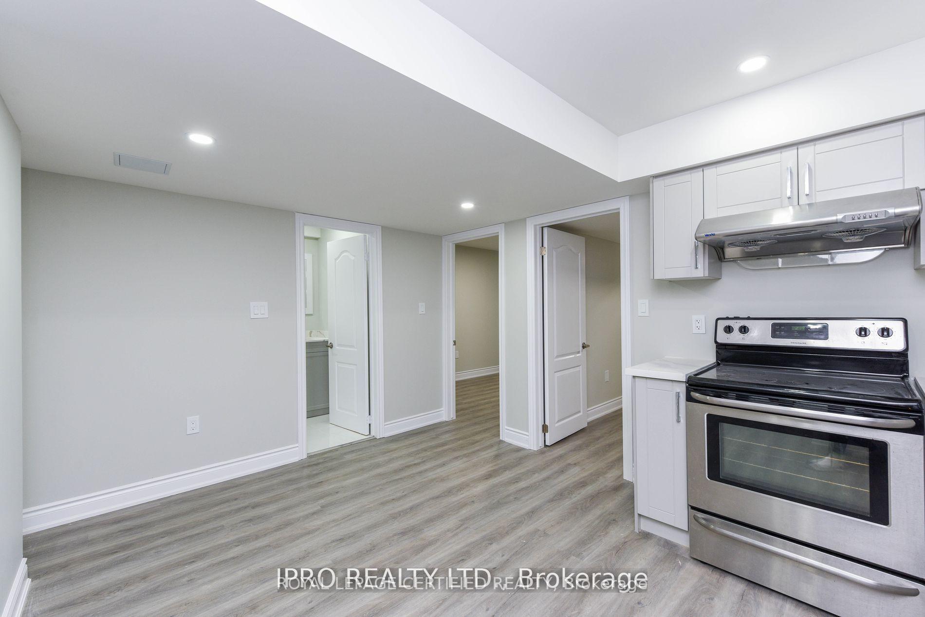 Photo 13 of Unit Basement, 69 Vezna Crescent, Brampton, Credit Valley — HOMEH