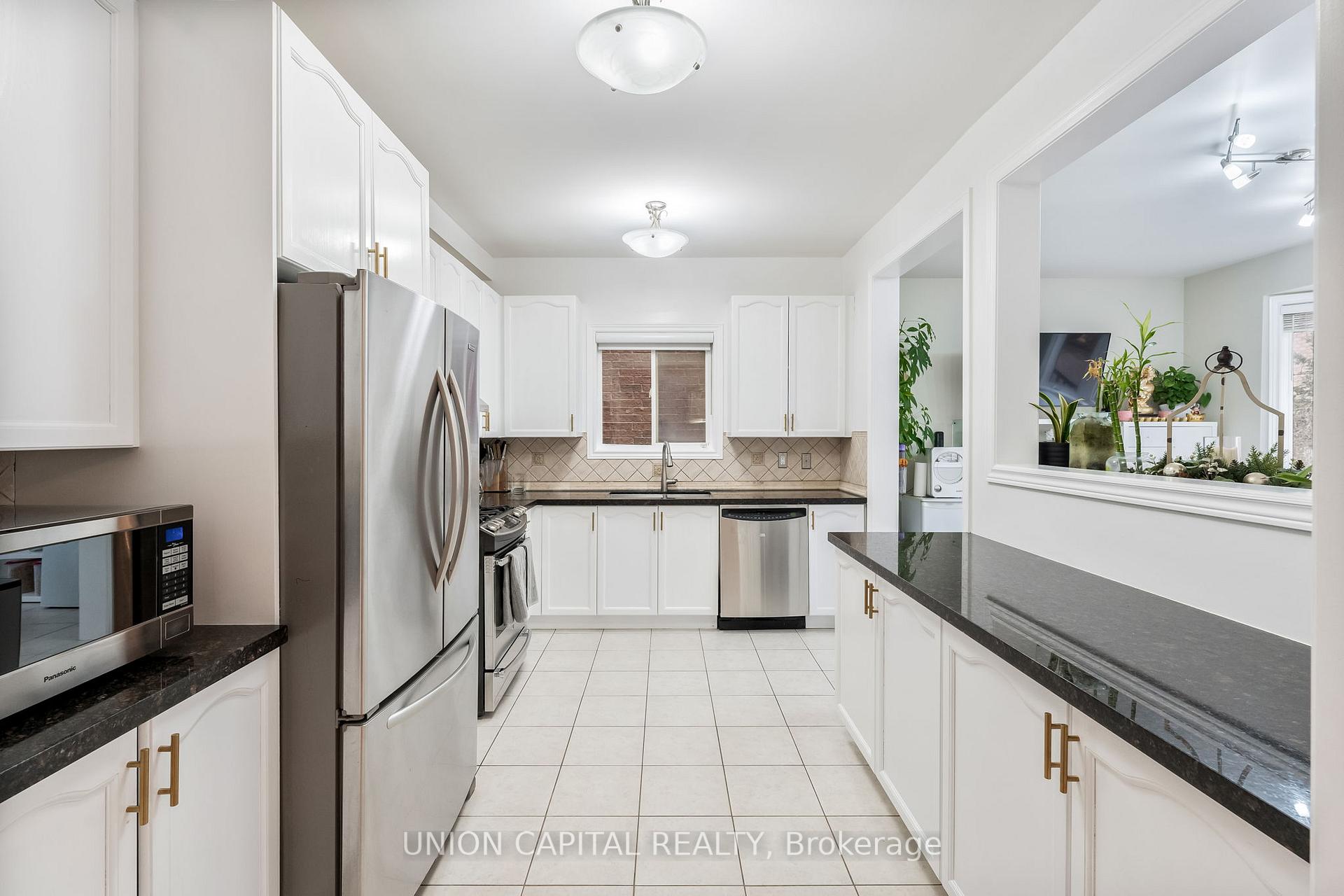 Photo 7 of 53 Redtail Drive, Vaughan, Vellore Village — HOMEH