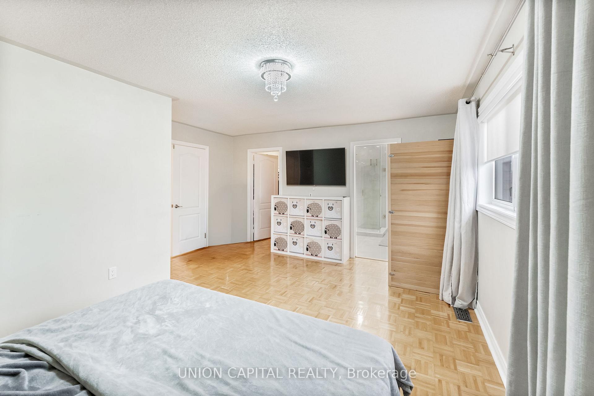 Photo 18 of 53 Redtail Drive, Vaughan, Vellore Village — HOMEH