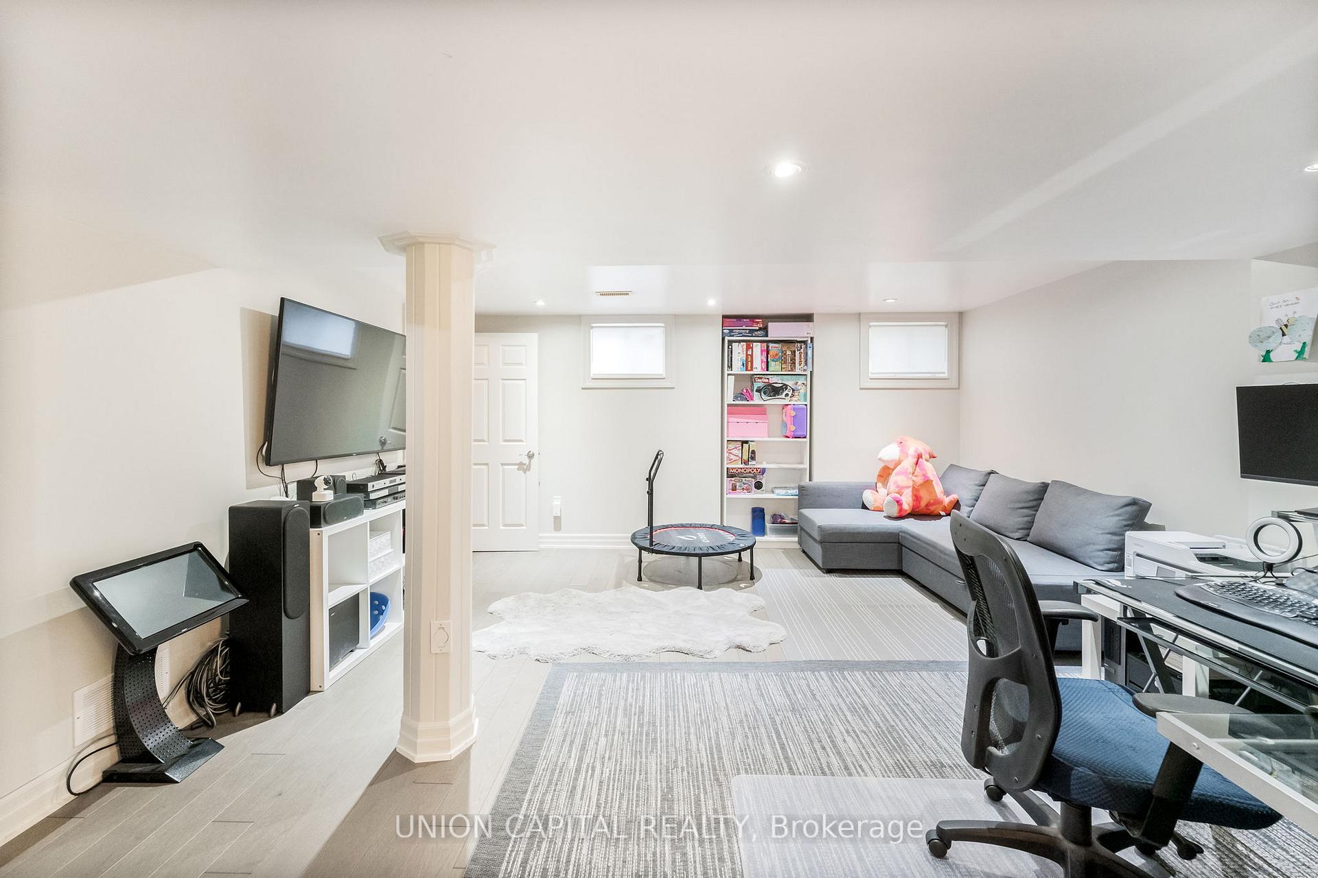 Photo 23 of 53 Redtail Drive, Vaughan, Vellore Village — HOMEH