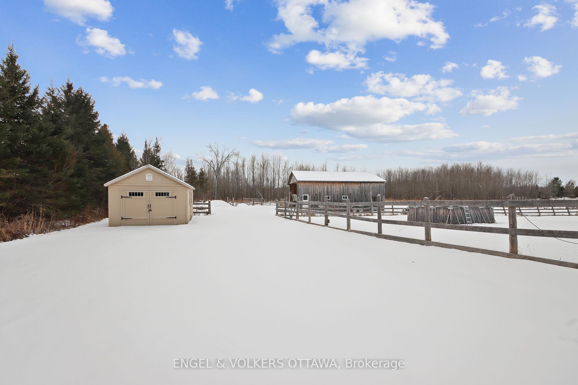 Photo 31 of 313 Davis Side Road, Beckwith, Beckwith Twp — HOMEH