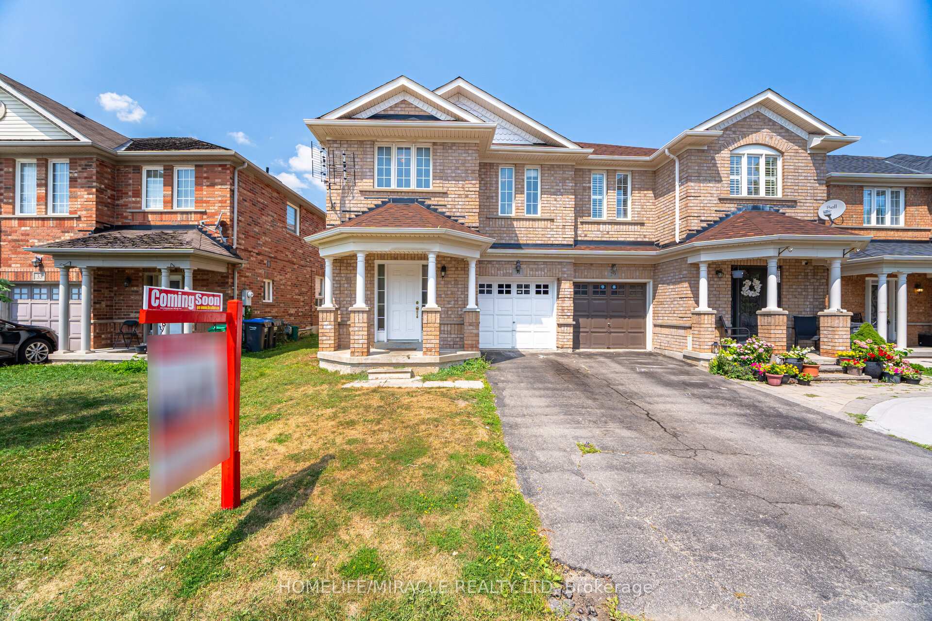 Front of 31 Hollingsworth Circle
