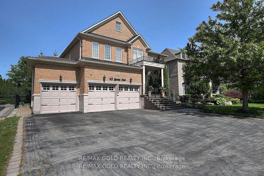 Photo 1 of 42 Louvain Drive, Brampton, Vales of Castlemore North — HOMEH