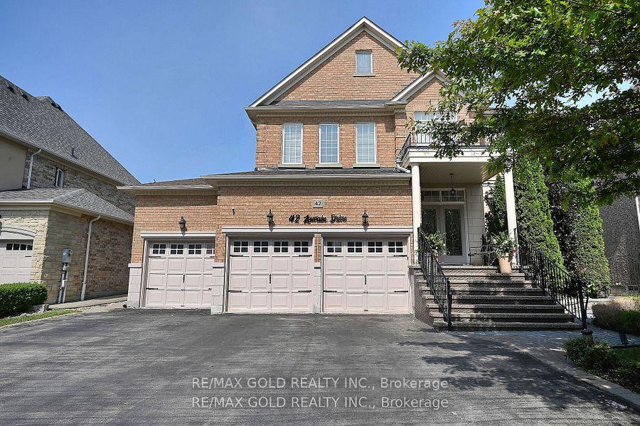 Photo 2 of 42 Louvain Drive, Brampton, Vales of Castlemore North — HOMEH