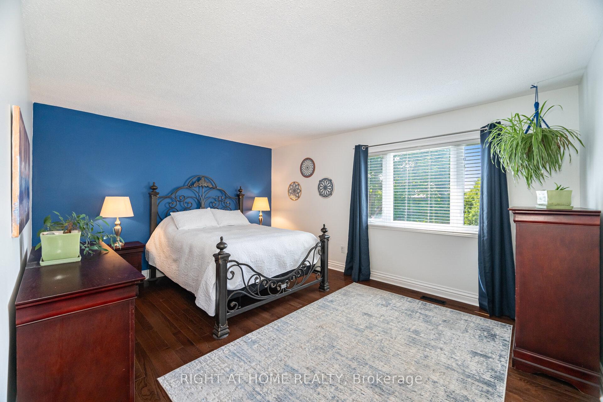 Photo 22 of 4 Cantrill Court, Brampton, Heart Lake West — HOMEH