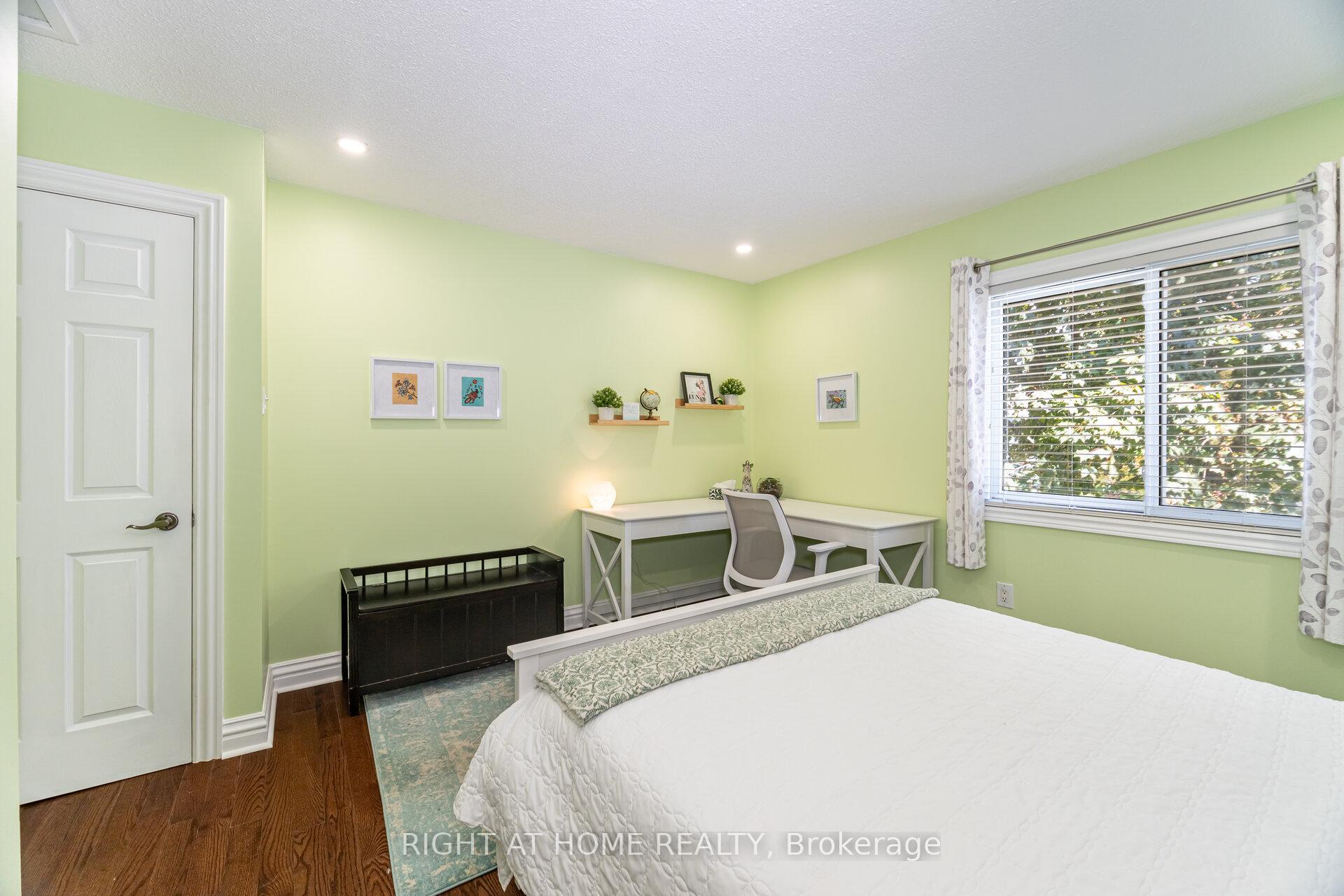 Photo 28 of 4 Cantrill Court, Brampton, Heart Lake West — HOMEH