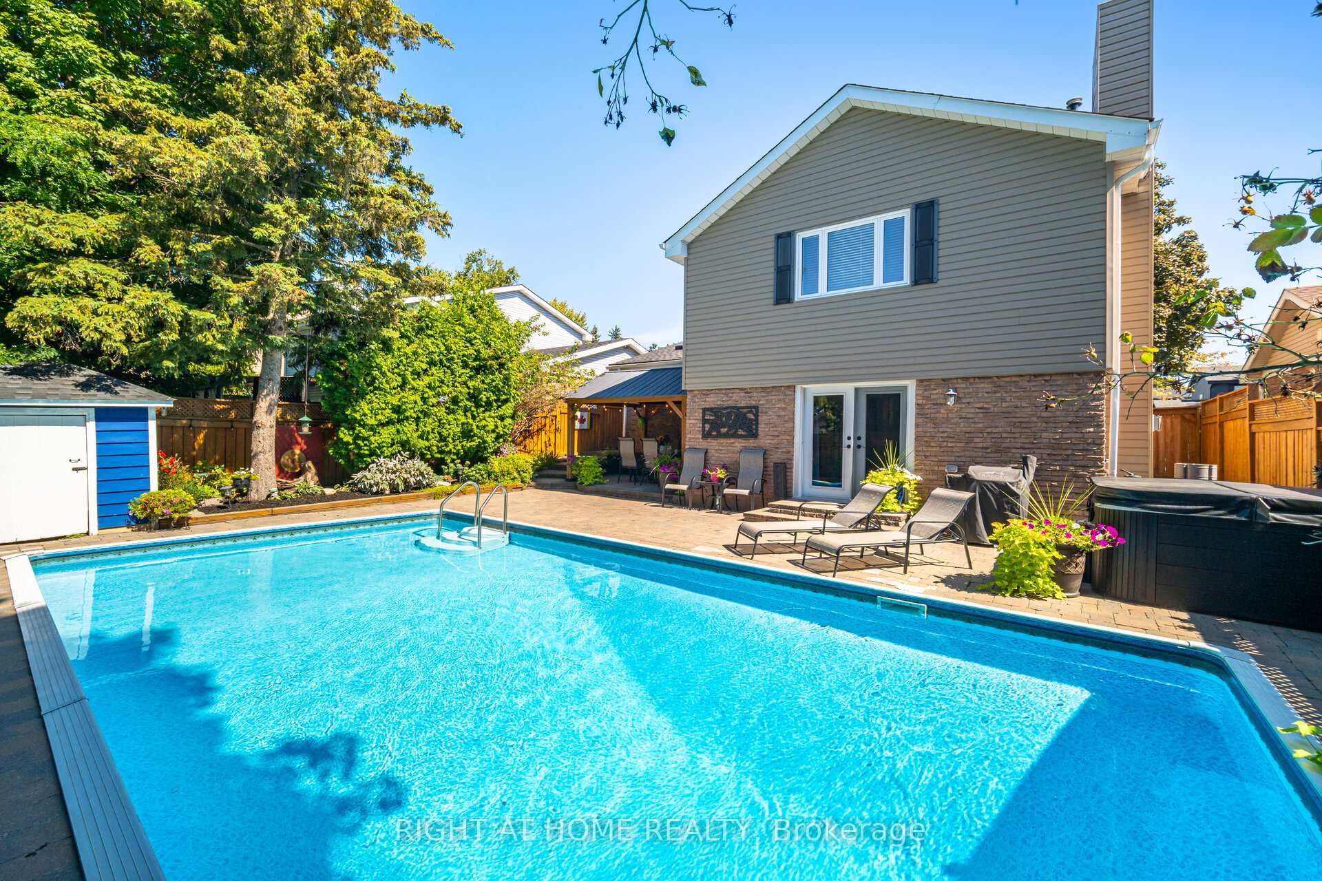 Photo 41 of 4 Cantrill Court, Brampton, Heart Lake West — HOMEH