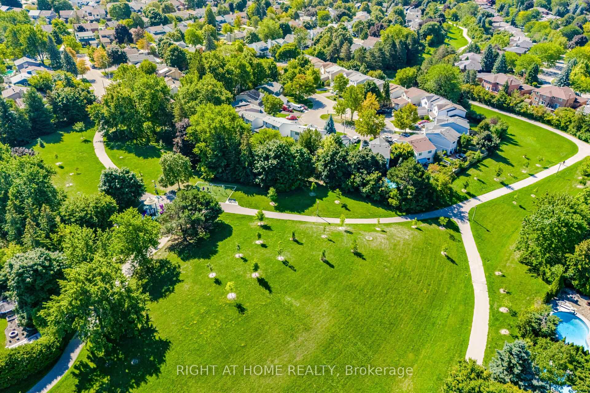 Photo 47 of 4 Cantrill Court, Brampton, Heart Lake West — HOMEH