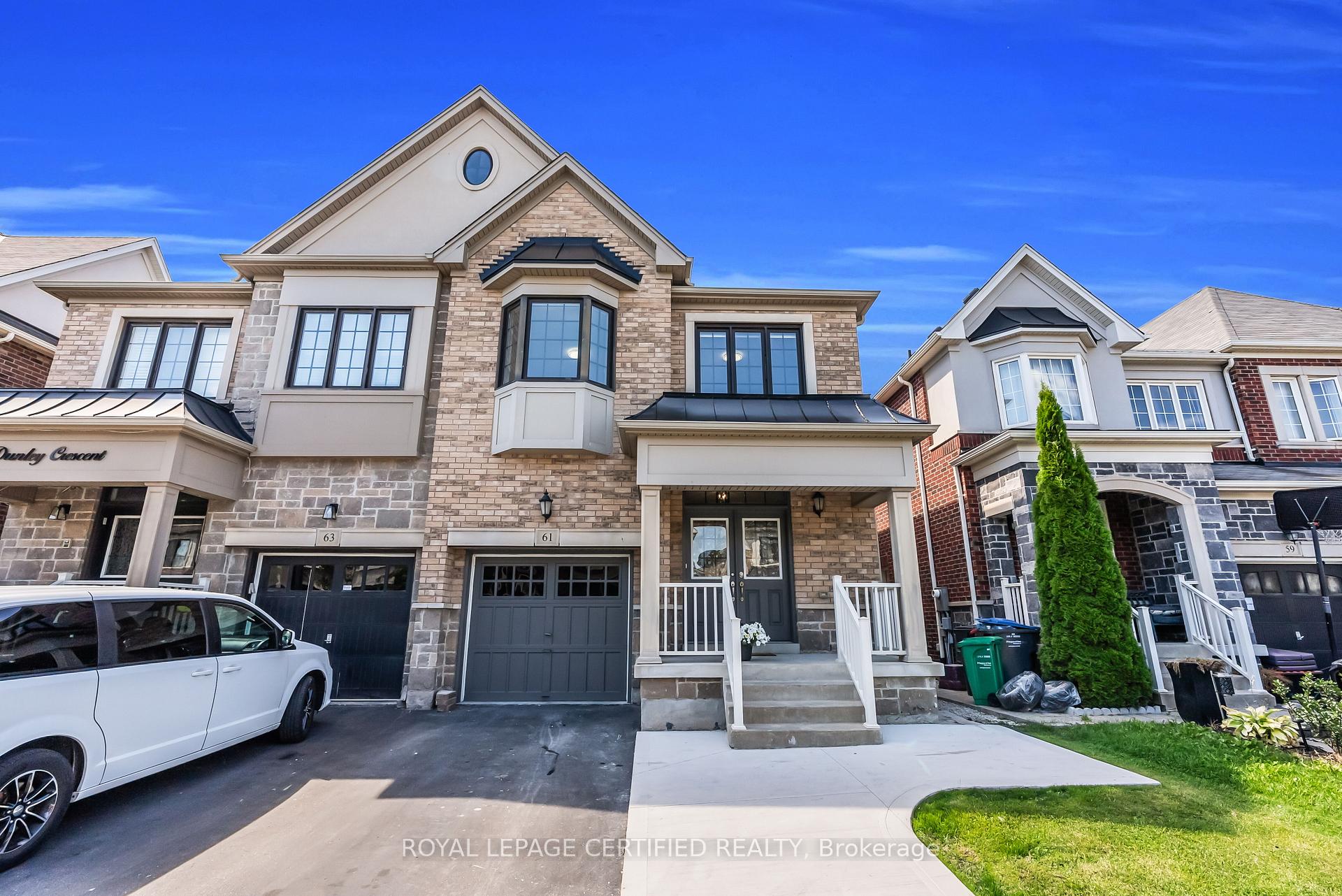 Front of 61 Dunley Crescent