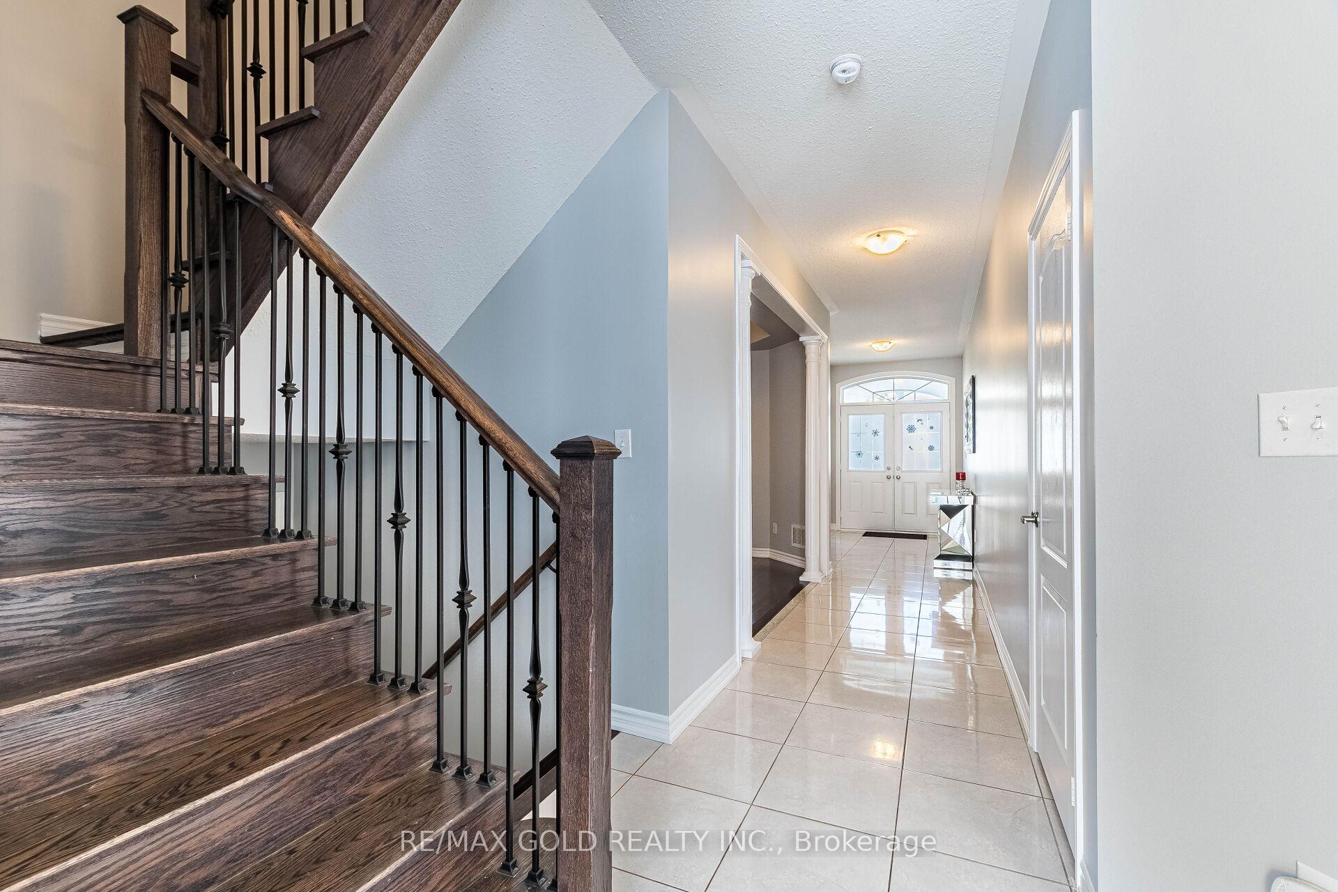 Photo 6 of 9 Venue Road, Brampton, Toronto Gore Rural Estate — HOMEH