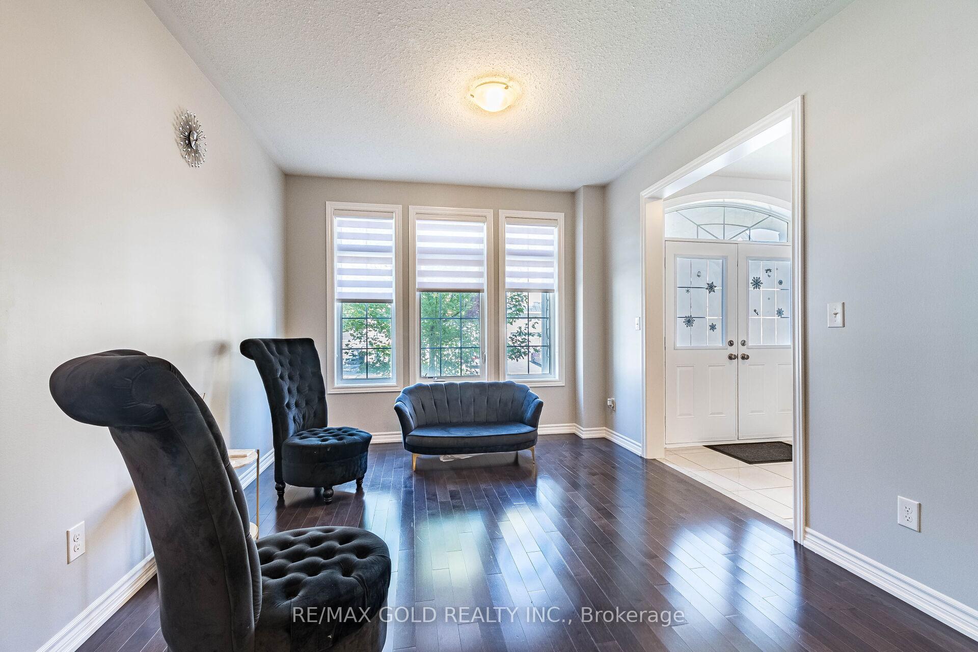 Photo 7 of 9 Venue Road, Brampton, Toronto Gore Rural Estate — HOMEH