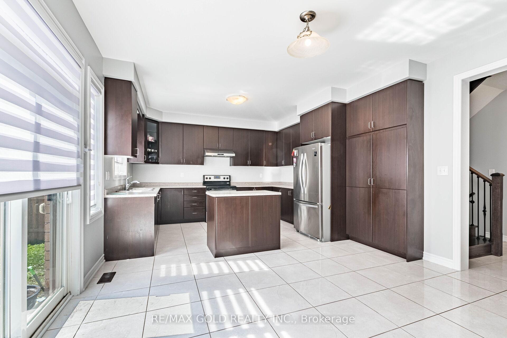 Photo 17 of 9 Venue Road, Brampton, Toronto Gore Rural Estate — HOMEH