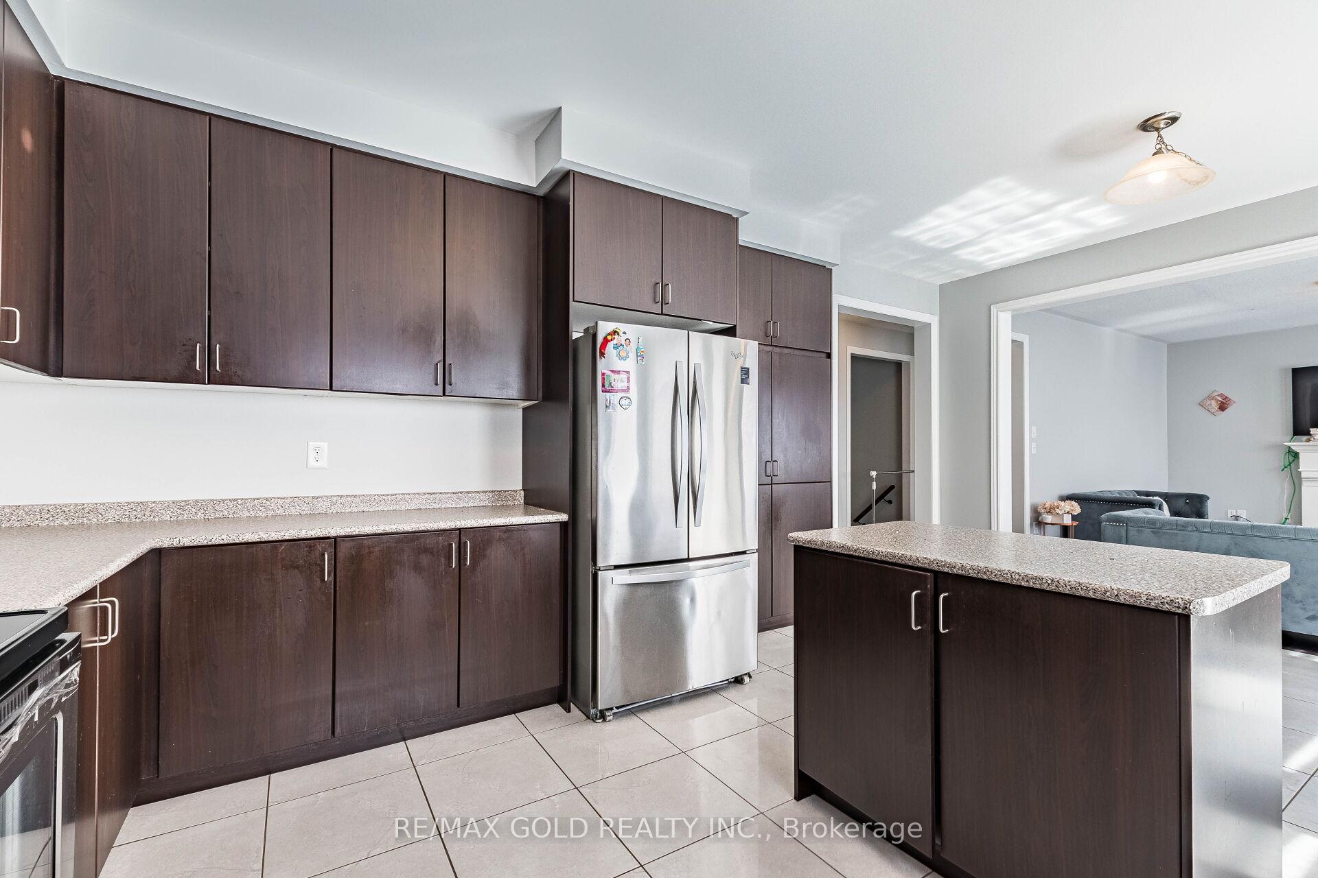 Photo 20 of 9 Venue Road, Brampton, Toronto Gore Rural Estate — HOMEH