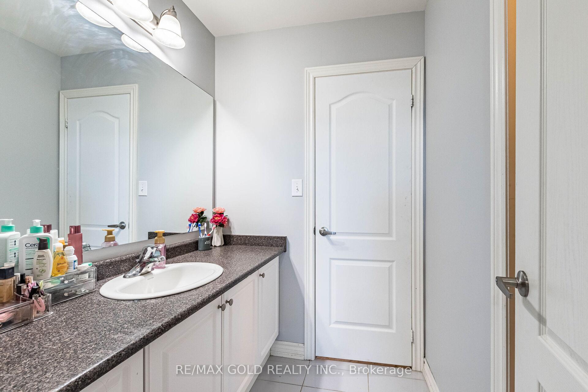 Photo 35 of 9 Venue Road, Brampton, Toronto Gore Rural Estate — HOMEH