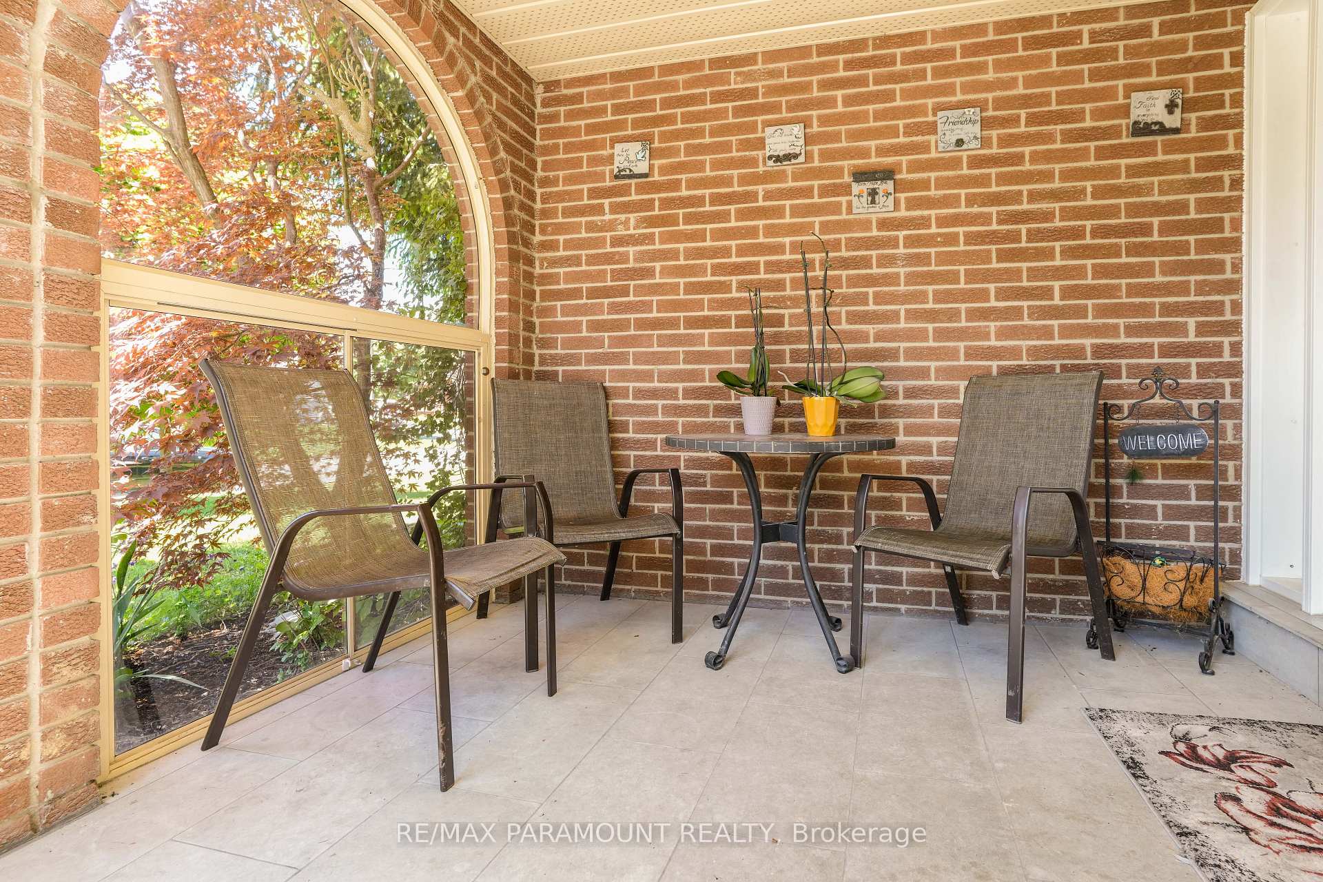Photo 3 of 48 Boreham Circle, Brampton, Snelgrove — HOMEH