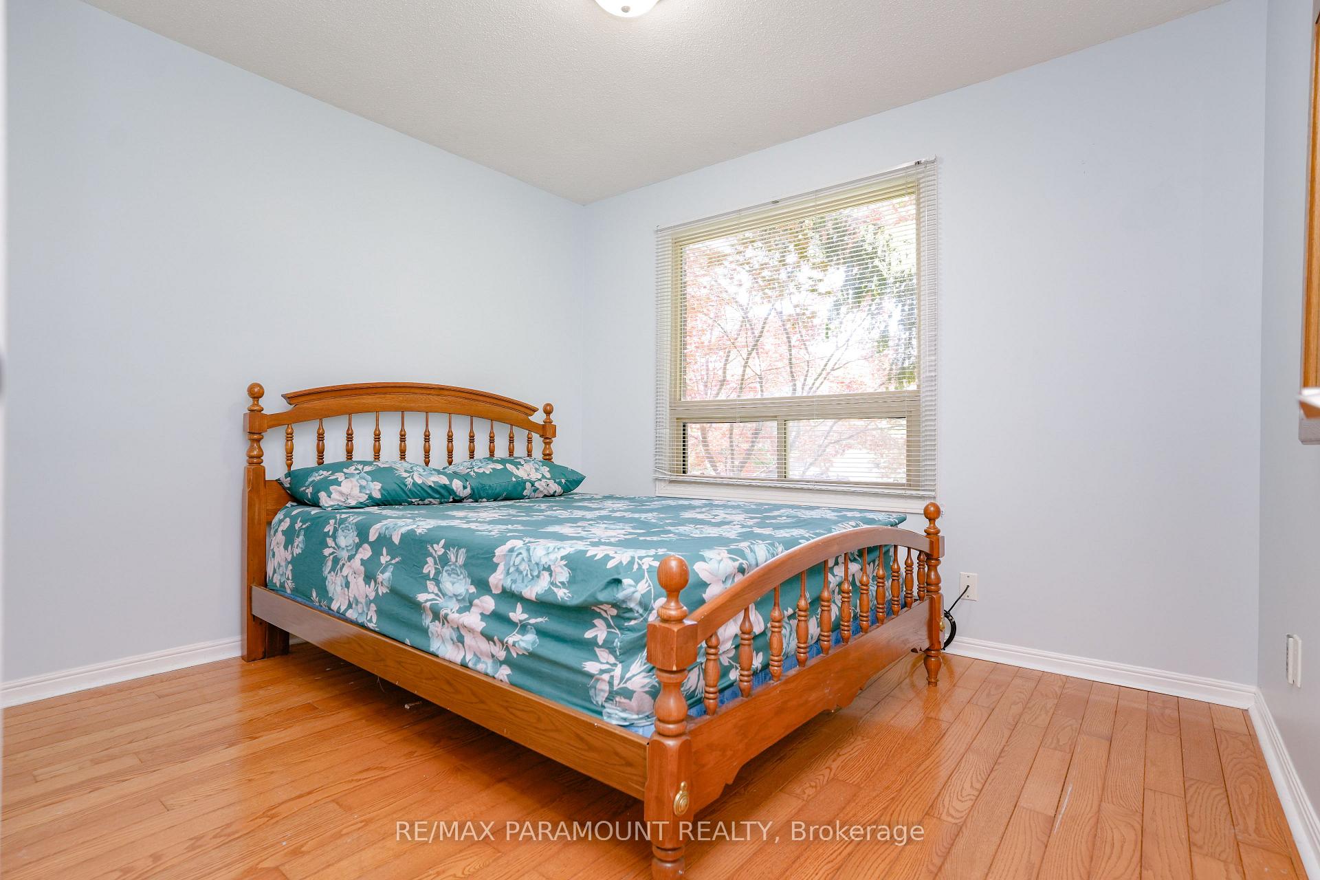 Photo 21 of 48 Boreham Circle, Brampton, Snelgrove — HOMEH
