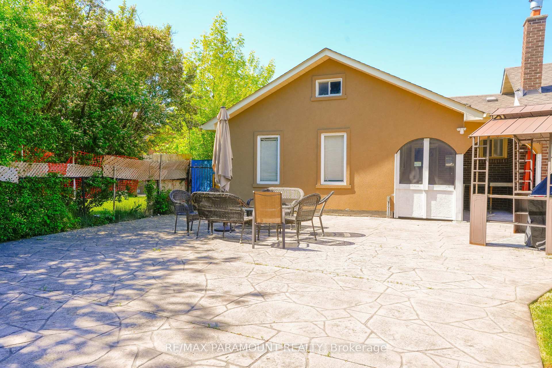 Photo 42 of 48 Boreham Circle, Brampton, Snelgrove — HOMEH