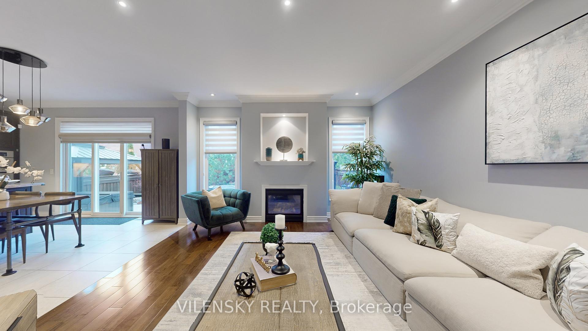 Photo 8 of 138 Valley Vista Drive, Vaughan, Patterson — HOMEH