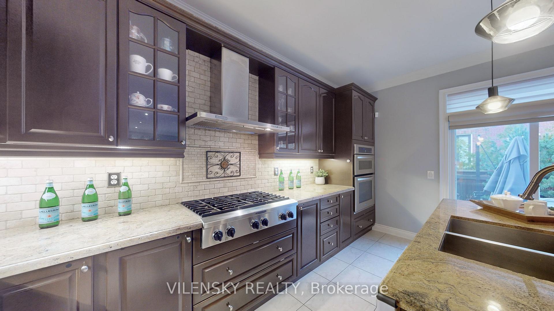 Photo 14 of 138 Valley Vista Drive, Vaughan, Patterson — HOMEH