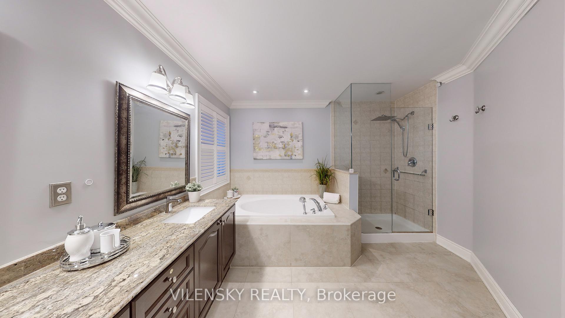 Photo 24 of 138 Valley Vista Drive, Vaughan, Patterson — HOMEH
