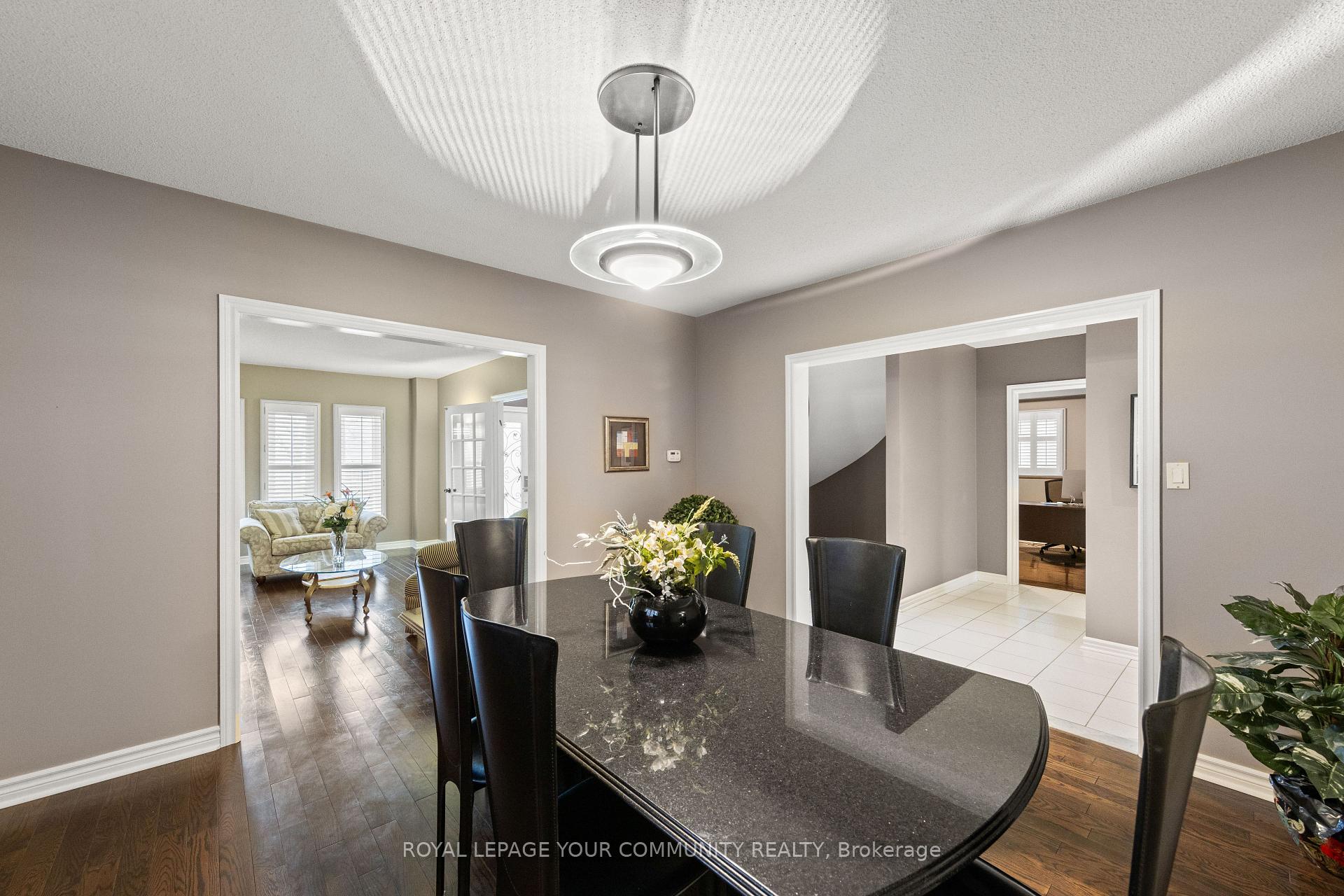 Photo 7 of 150 Westmount Boulevard, Vaughan, Beverley Glen — HOMEH