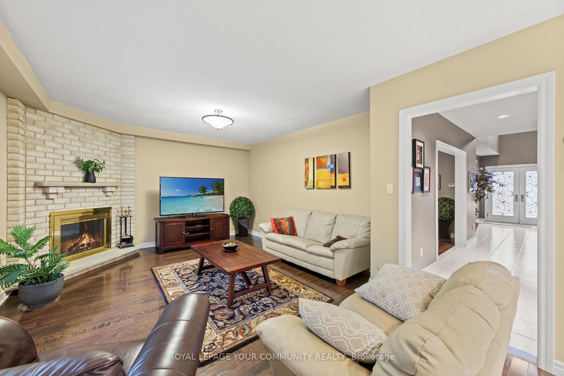 Photo 10 of 150 Westmount Boulevard, Vaughan, Beverley Glen — HOMEH