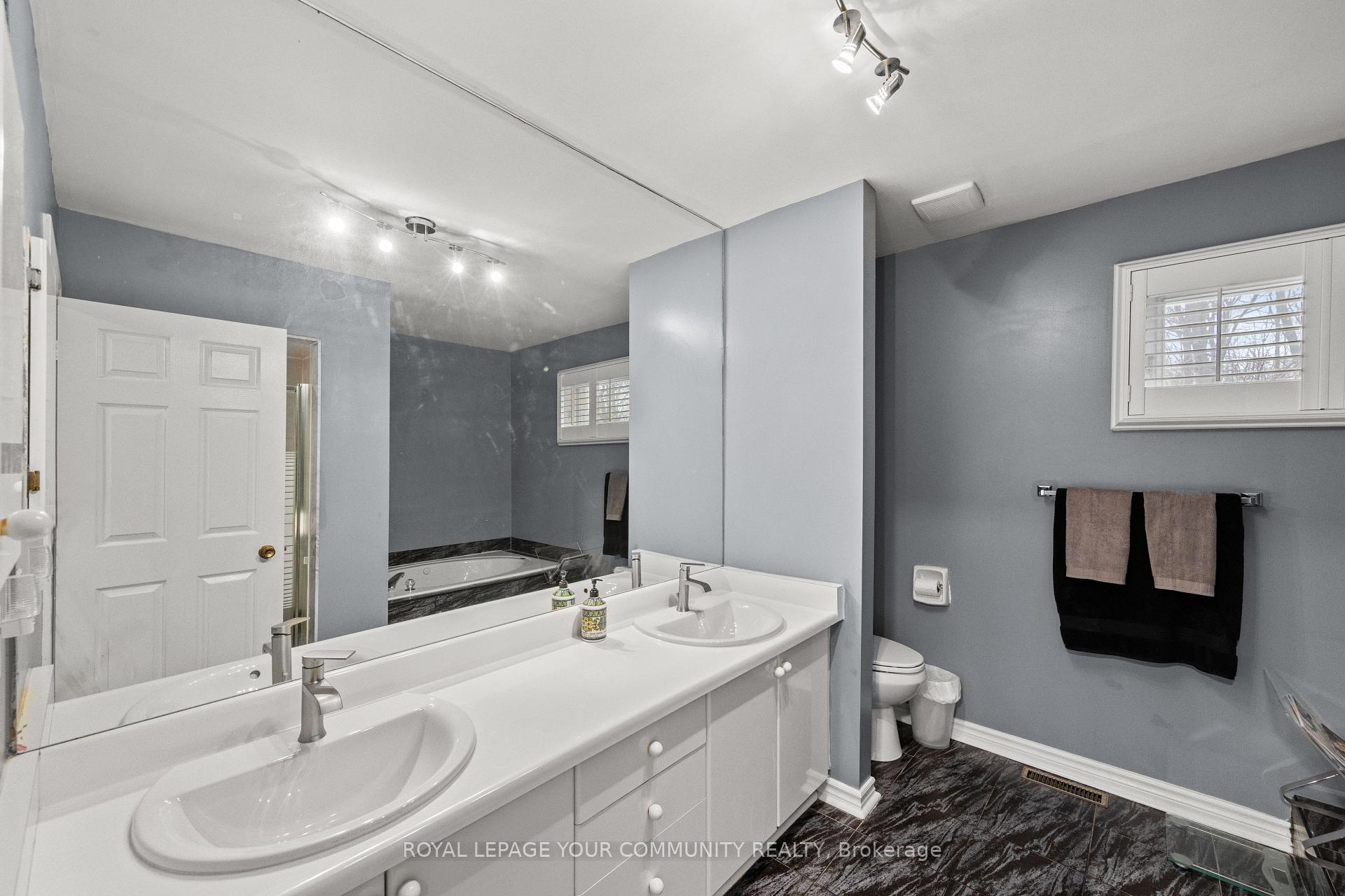 Photo 18 of 150 Westmount Boulevard, Vaughan, Beverley Glen — HOMEH