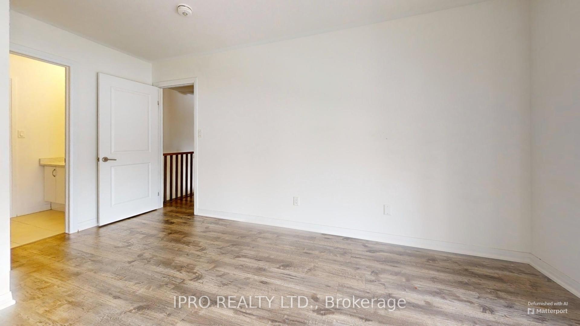 Photo 23 of 11 Moriarity Drive, Brant, Paris — HOMEH