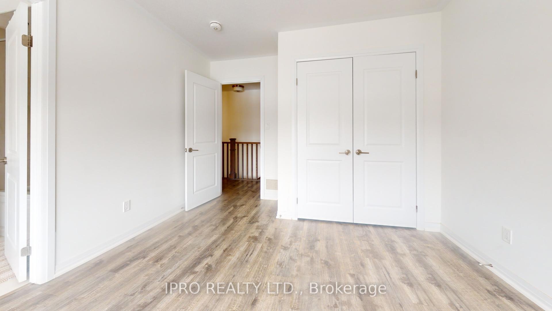 Photo 25 of 11 Moriarity Drive, Brant, Paris — HOMEH