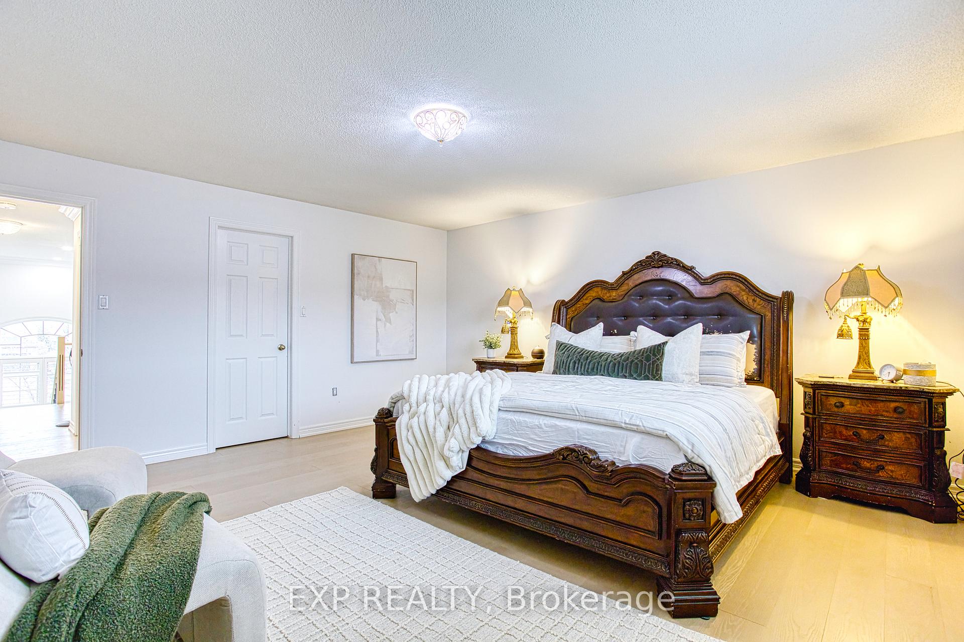 Photo 24 of 50 Tuscani Drive, Hamilton, Winona — HOMEH