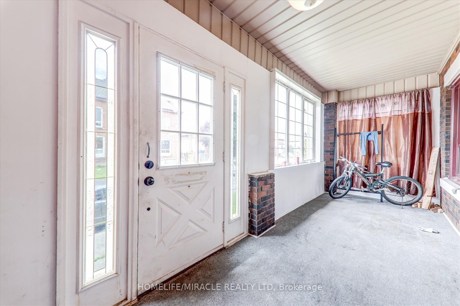Photo 5 of 10 St Matthews Avenue, Hamilton, Beasley — HOMEH