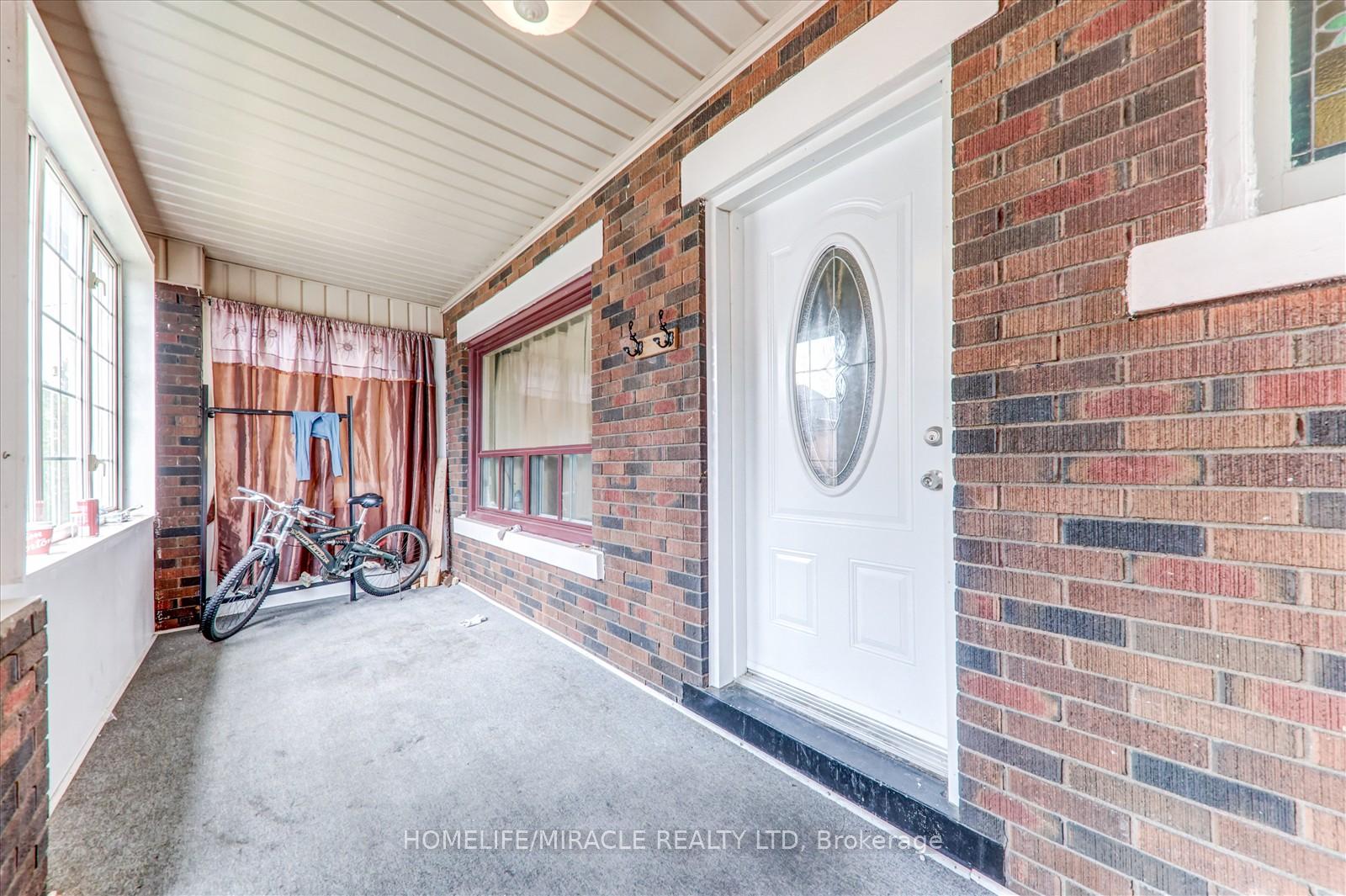 Photo 6 of 10 St Matthews Avenue, Hamilton, Beasley — HOMEH