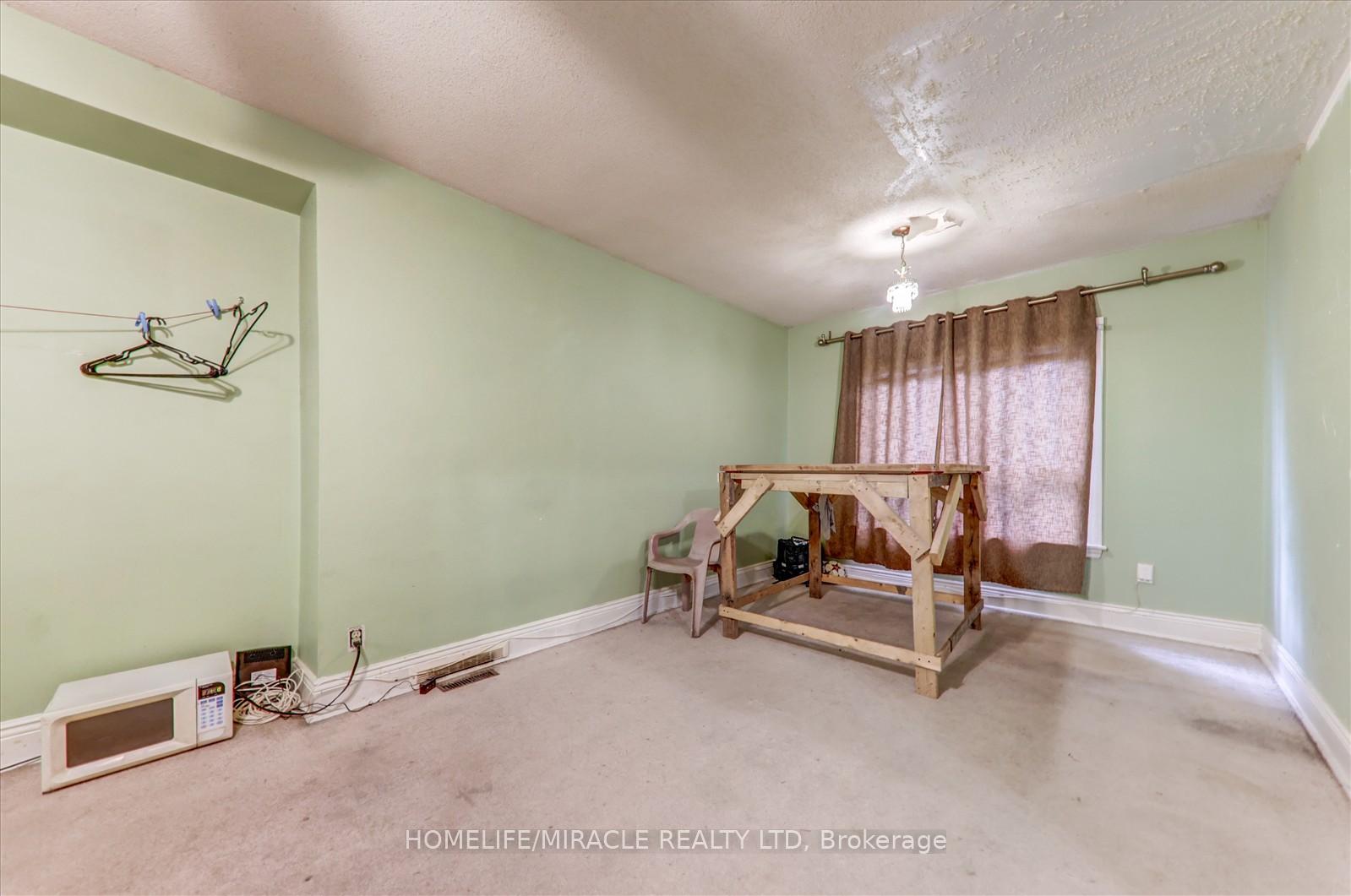 Photo 13 of 10 St Matthews Avenue, Hamilton, Beasley — HOMEH