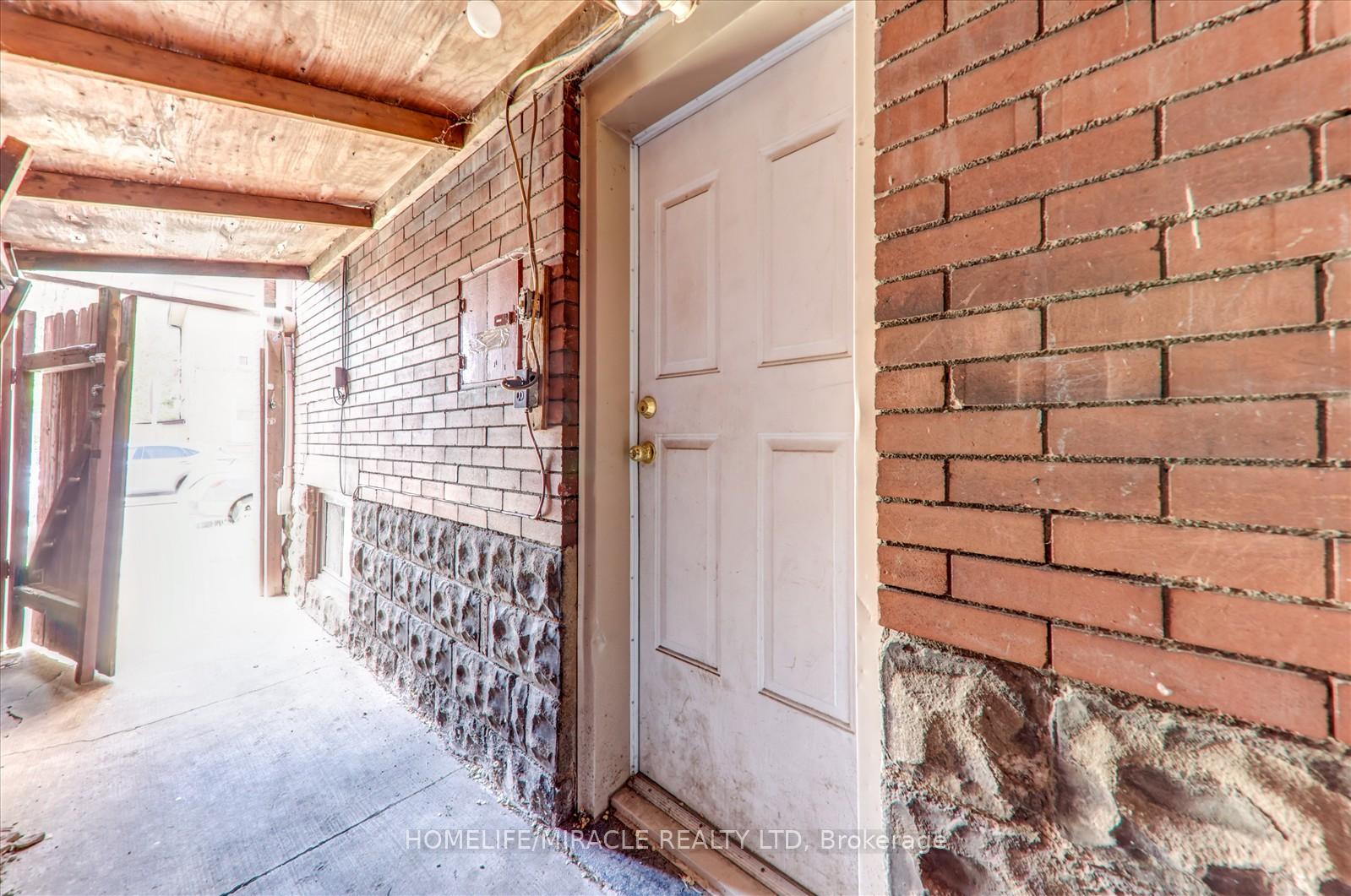 Photo 32 of 10 St Matthews Avenue, Hamilton, Beasley — HOMEH