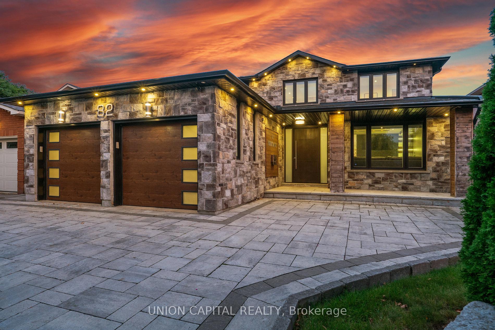Front of 82 Queenston Crescent