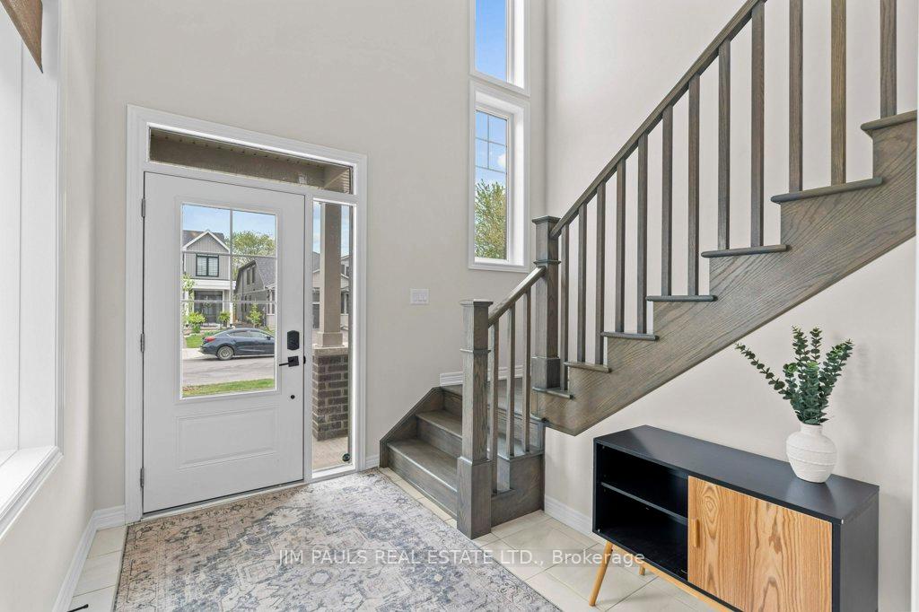 Photo 6 of 94 Marion Street, Hamilton, Mount Hope — HOMEH